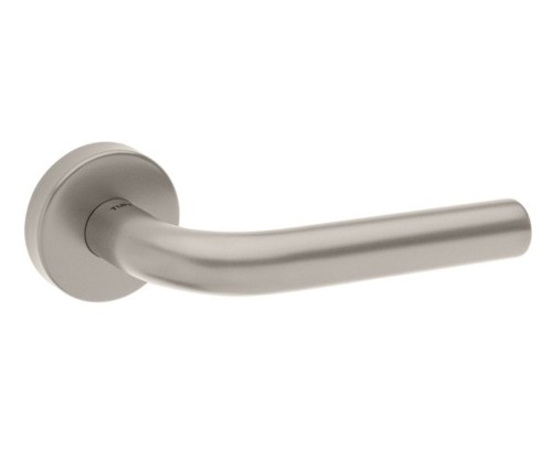 2001-142.jpg
